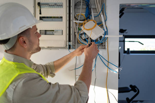 Best Licensed Electrician  in Grove City, PA